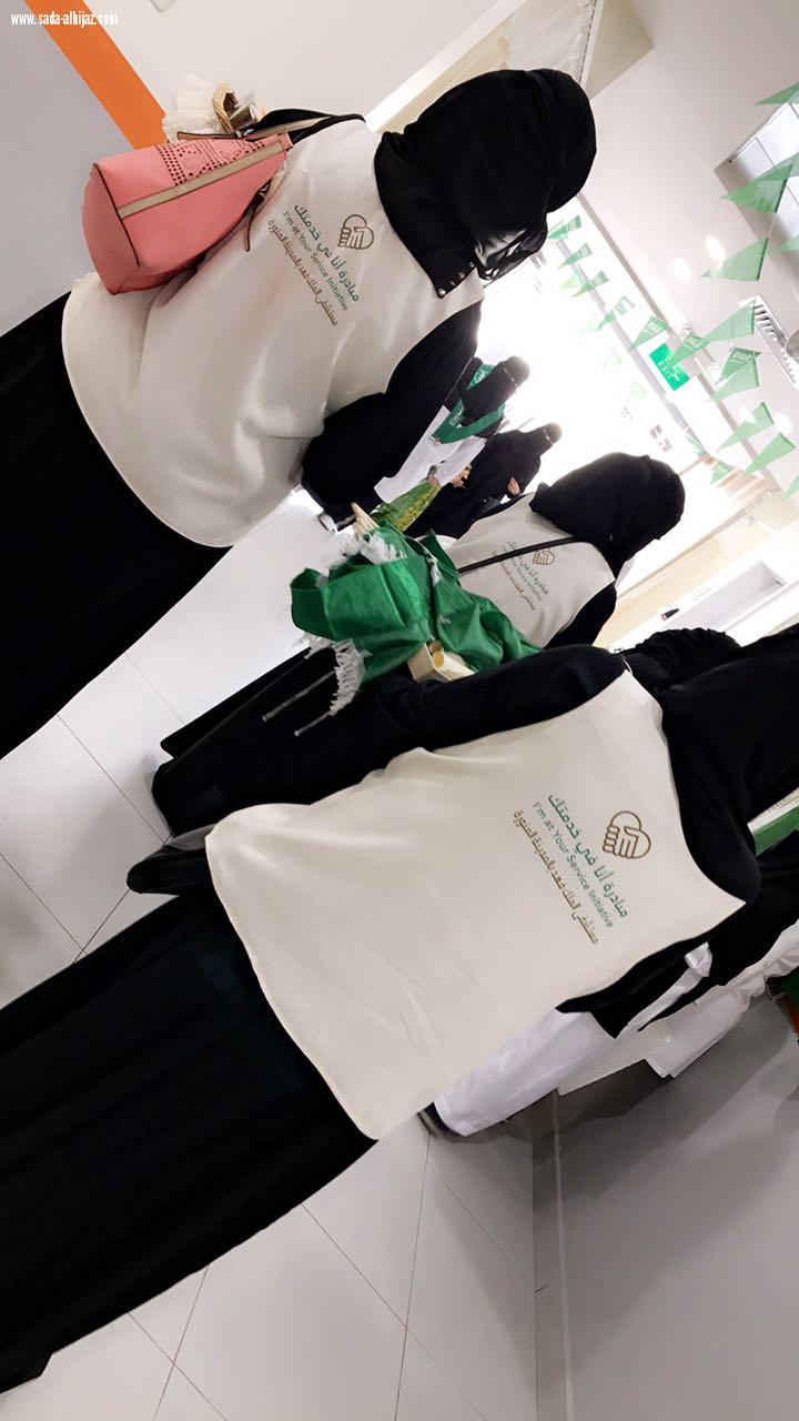 مبادرة انا في خدمتك … أيادي من العطاء والخير 