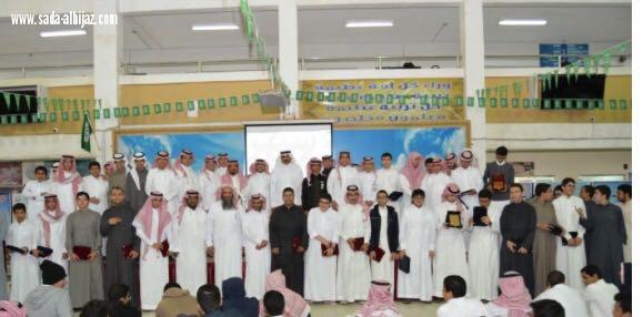 تعليم عسير يجري تشكيل مجلس طلابي منتخب في كل مدرسة .