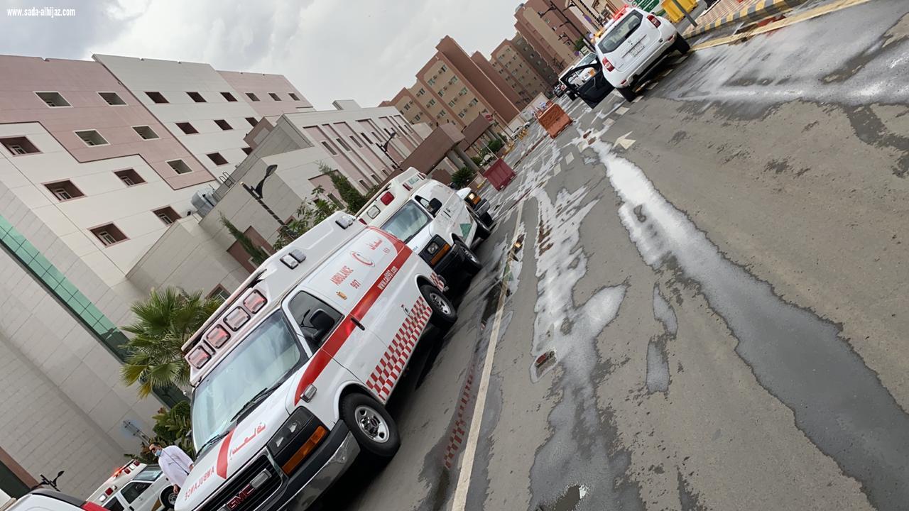 ١٥ فرقة اسعافية استعدت بها هيئة الهلال الأحمر السعودي بالطائف في المشاركة لإخلاء الحالات من مجمع الملك فيصل