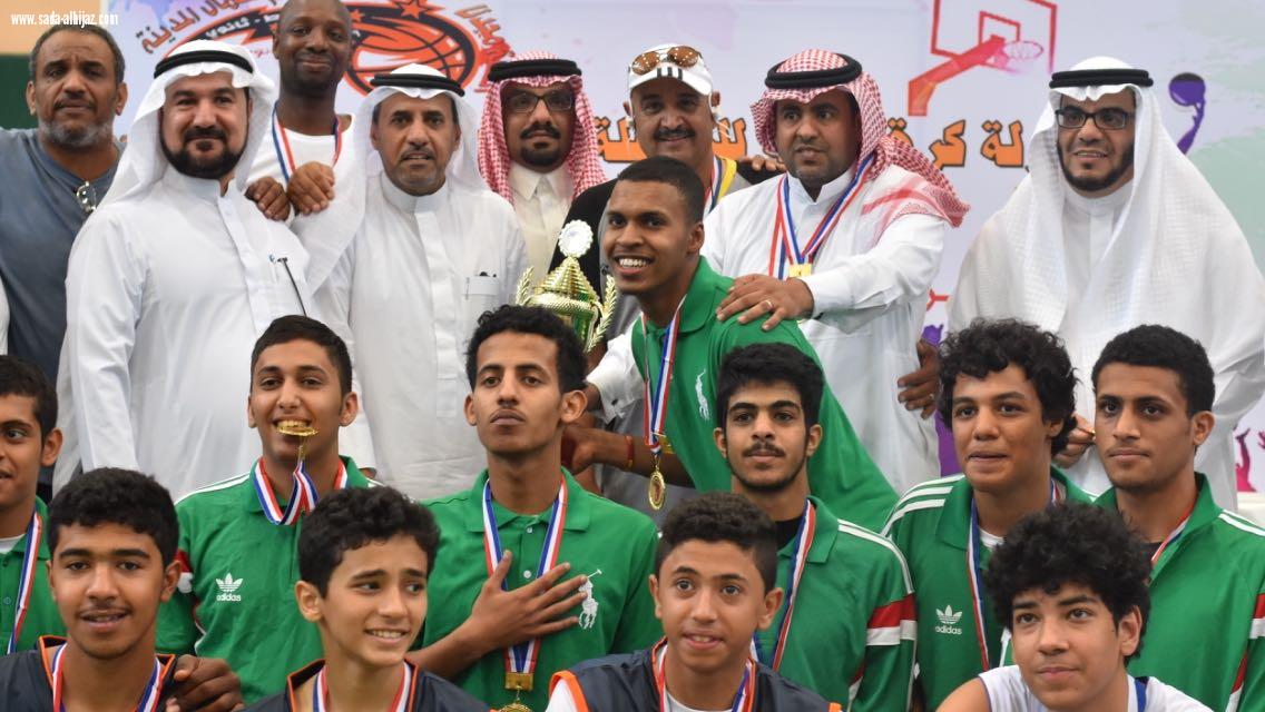 مدير مكتب تعليم شمال المدينة  يرعى اختتام بطولة المكتب لكرة السلة للمرحلتين المتوسطة والثانوية