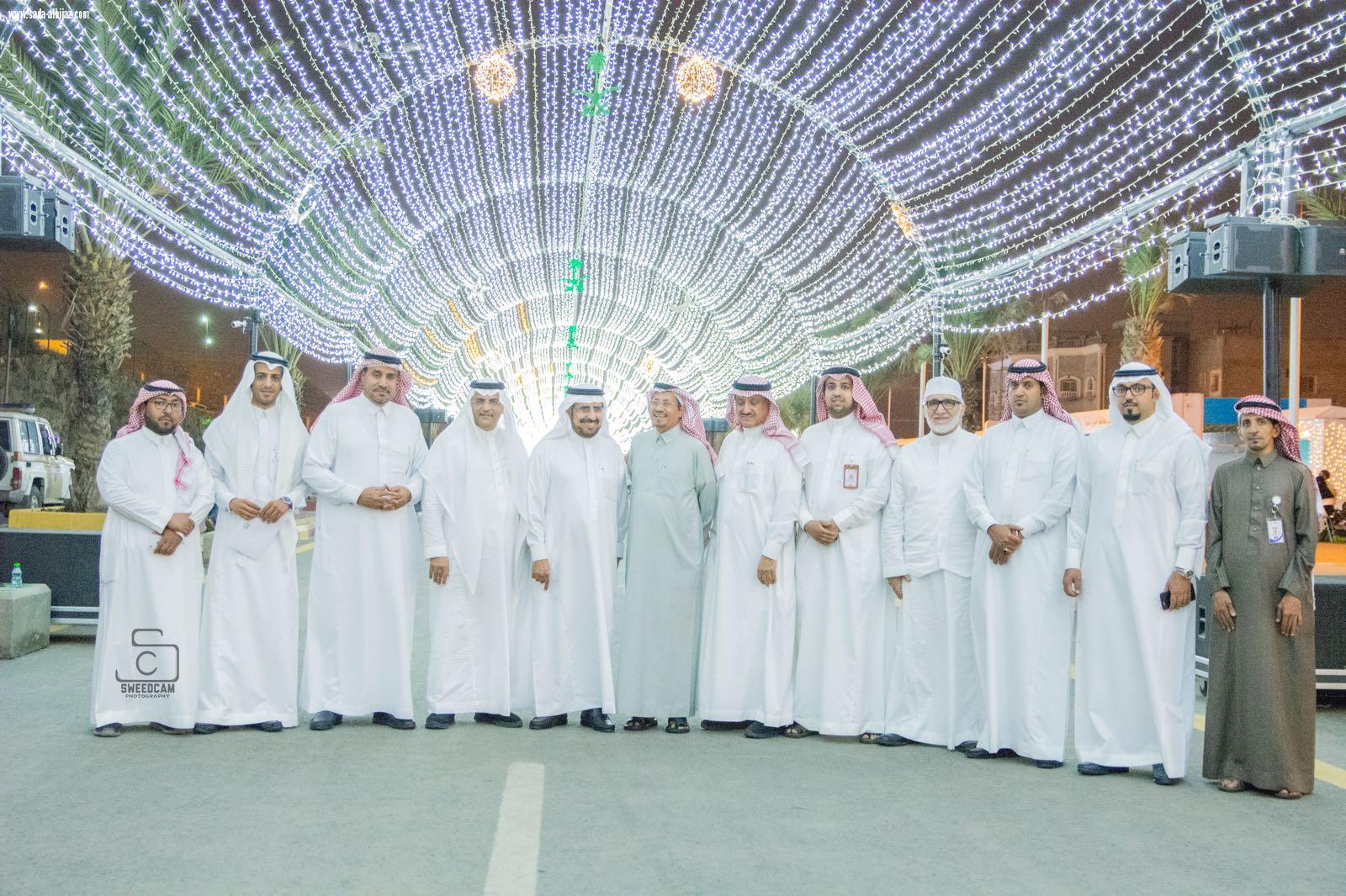 مدير عام سياحة مكة المكرمة وكبار مدراء الخطوط السعودية يقومون بزيارة مهرجان الضوء واللون بخميس مشيط