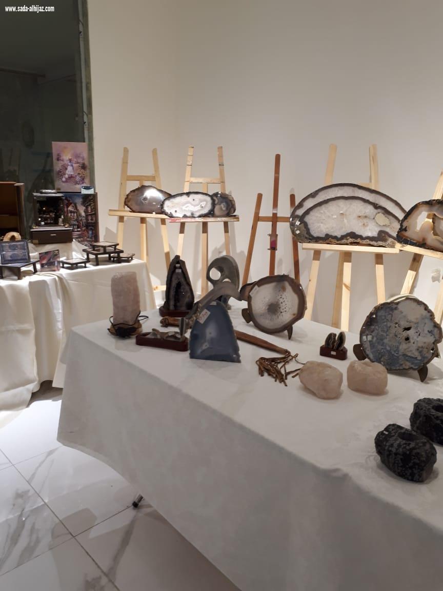 نظمت جمعية الثقافة والفنون بجدة  معرض فنون الريزن العربي الأول