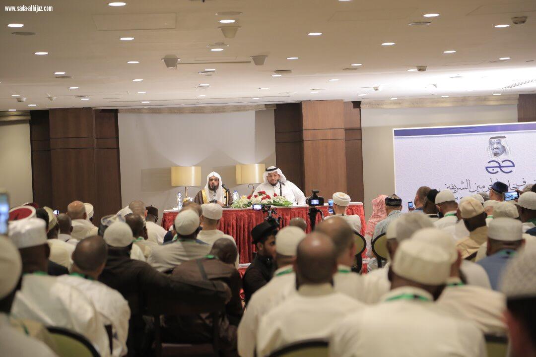 إمام وخطيب المسجد النبوي يلتقي ضيوف برنامج خادم الحرمين الشريفين للحج 