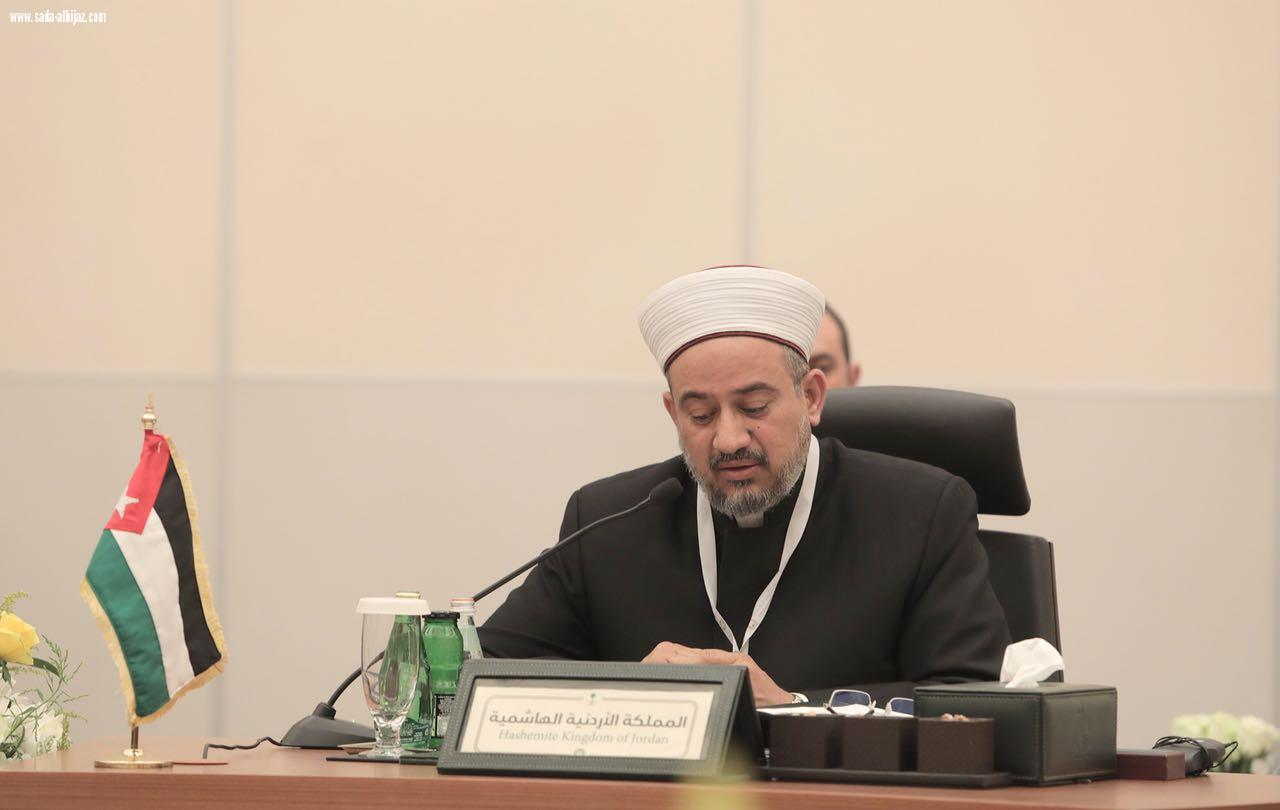 خلال افتتاحه أعمال الدورة الحادية عشرة للمجلس التنفيذي لمؤتمر وزراء الأوقاف والشؤون الإسلامية وزير الشؤون الإسلامية   الدعوة الإسلامية تمر بتحديات كبيرة أولها تحدي نشر الدعوة من قبل من يجهل الشريعة الإسلامية