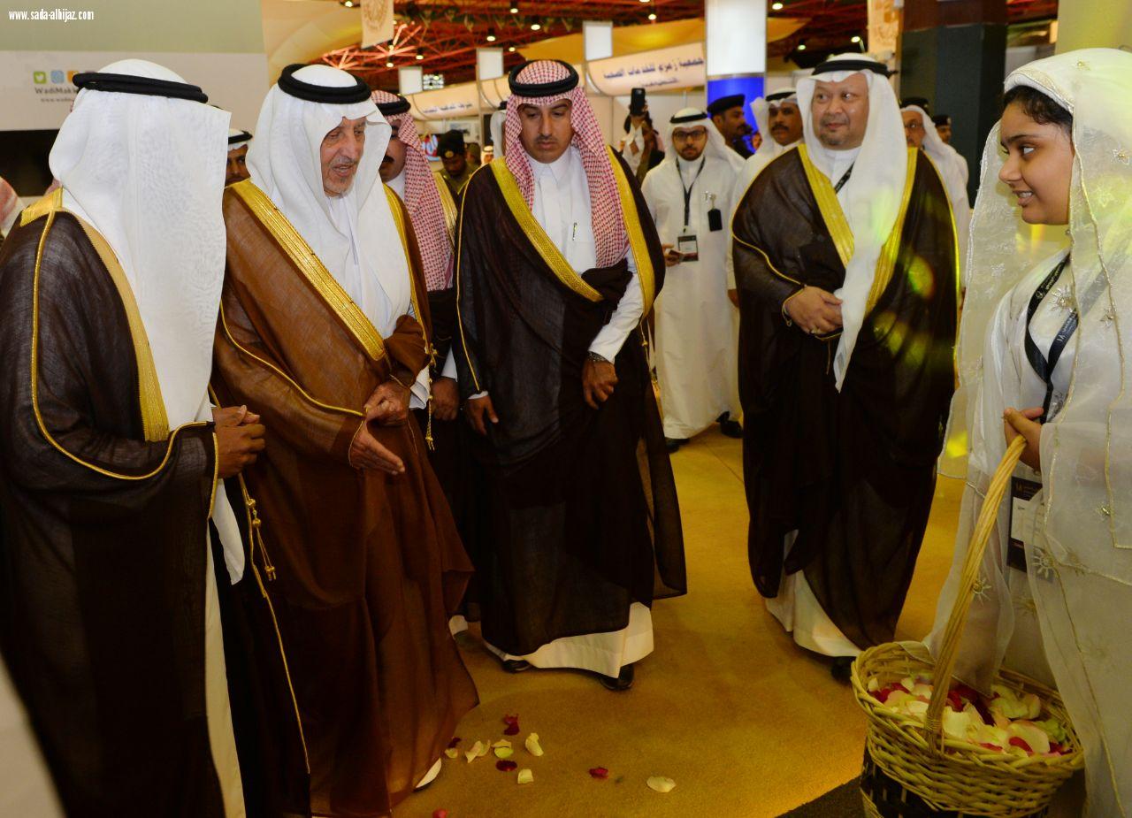 نيابة عن خادم الحرمين الشريفين الأمير خالد الفيصل يفتتح الملتقى 18 لأبحاث الحج والعمرة بأم القرى