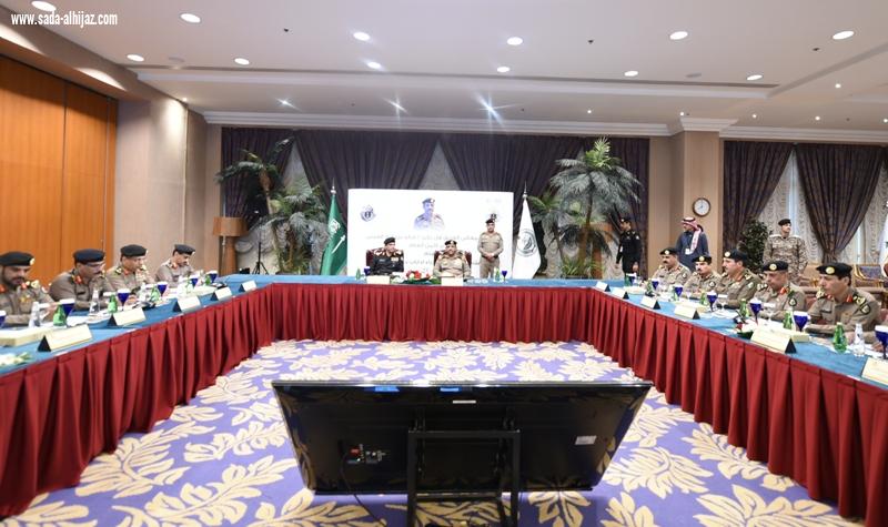 معالي مدير الأمن العام يرعى ملتقى مدراء إدارات دوريات الأمن السنوي  ويعلن عن جائزة للتميز والإبداع الأمني