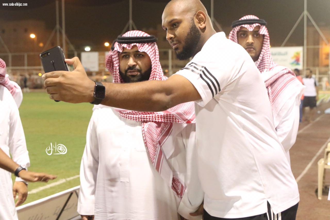 نائب أمير منطقة جازان في زيارة مفاجئة لإحدى الدورات الرمضانية بالمنطقة