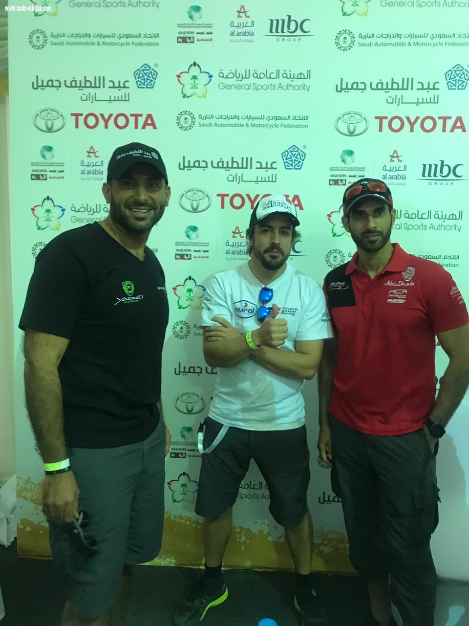 رالي العلا نيوم يعقد مؤتمره الصحفي الأول برئاسة الأمير خالد بن سلطان الفيصل والمشاركين بالسباق