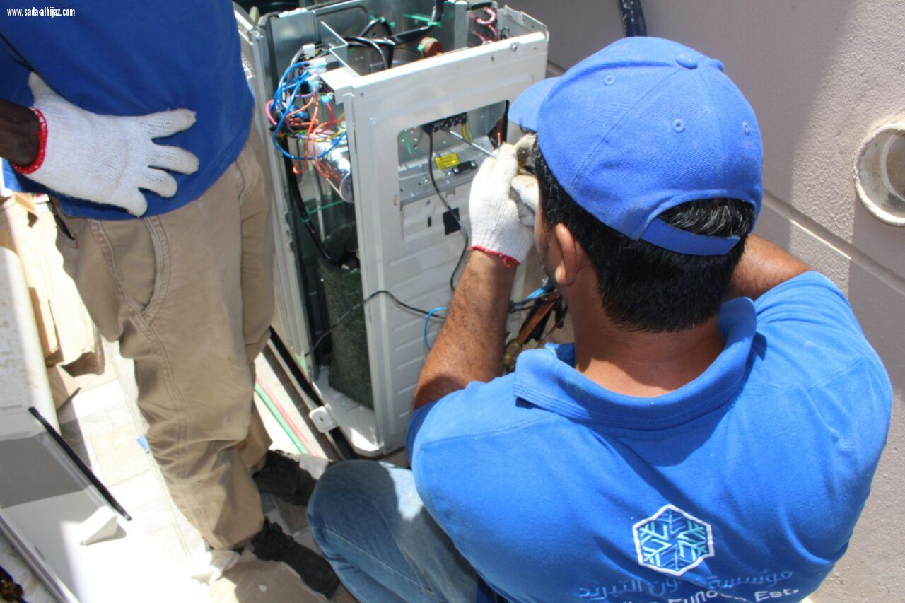 إبداعات الشباب السعودي في شركة فنون التبريد تشارك بمعرض الحارثي