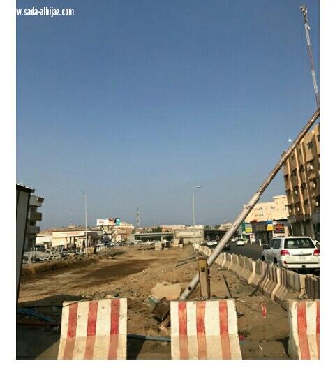 جسر التوحيد بجازان تصريحات وردية للأمانة يقابلها تعثر خانق