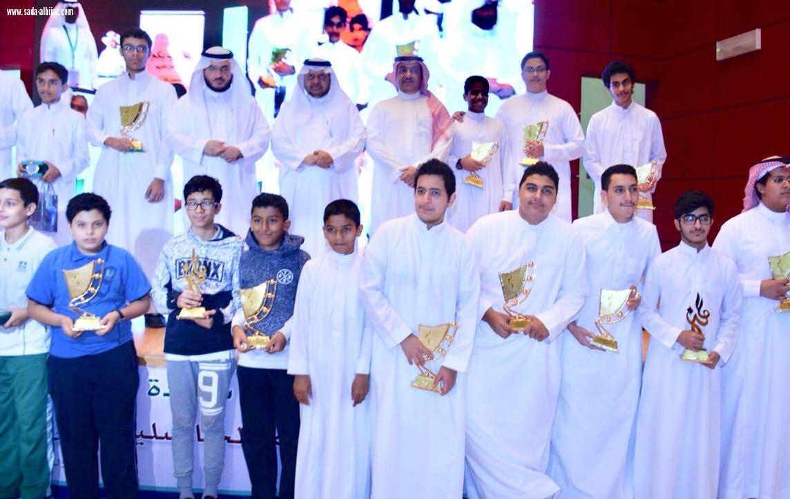 مدير تعليم جدة عبدالله الثقفي يكرم 300 متميزاً ومتميزة حصدوا جوائز محلية ودولية