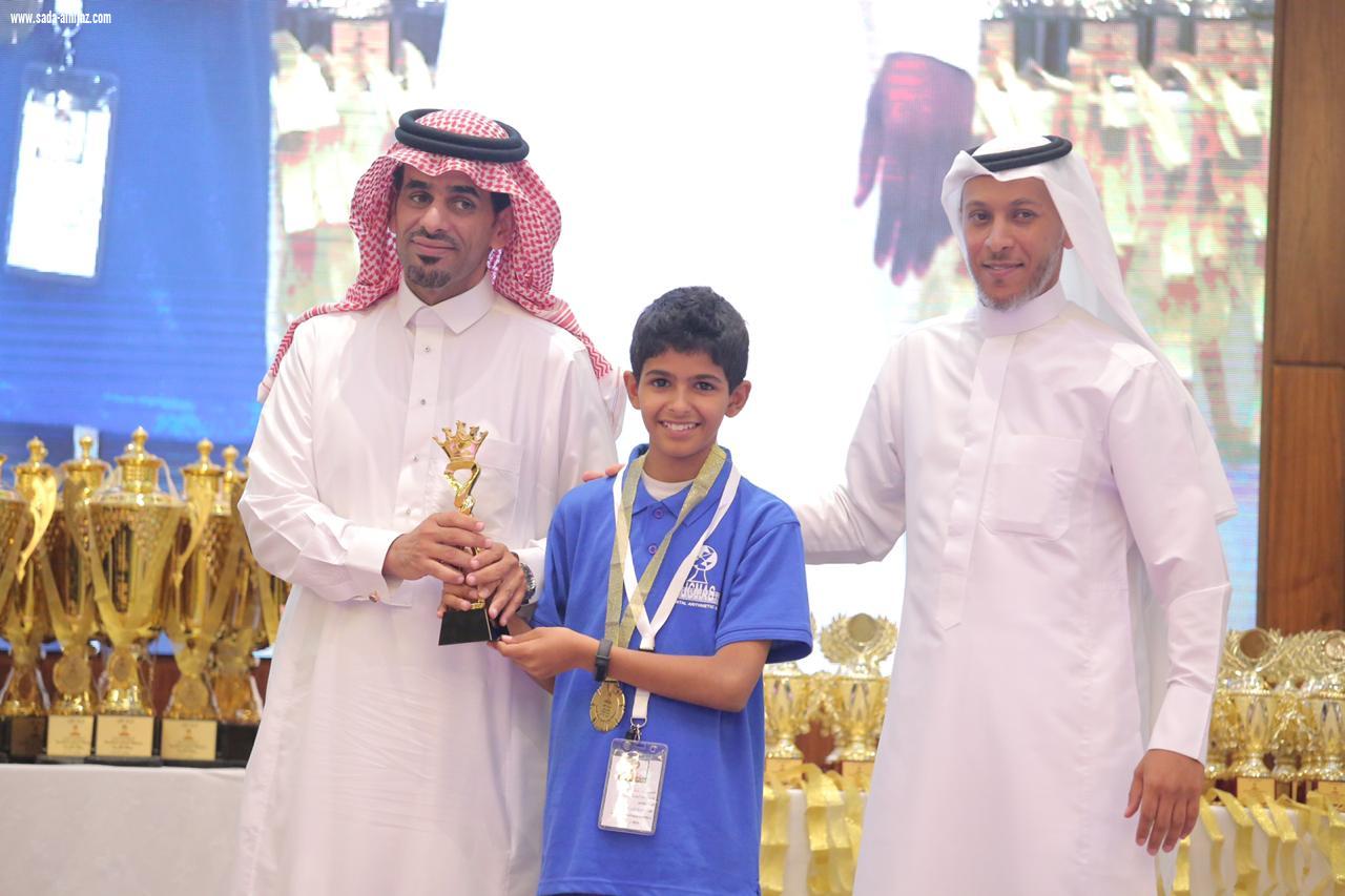 النجمان التوأمان (عماد ومعاذ يحصدان المركز الأول في مسابقة الفلاش كارد  واليوسي ماس  على مستوى المملكة