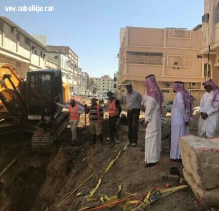 أمين  الطائف يتفقد سير العمل بالمشروعات التنموية 