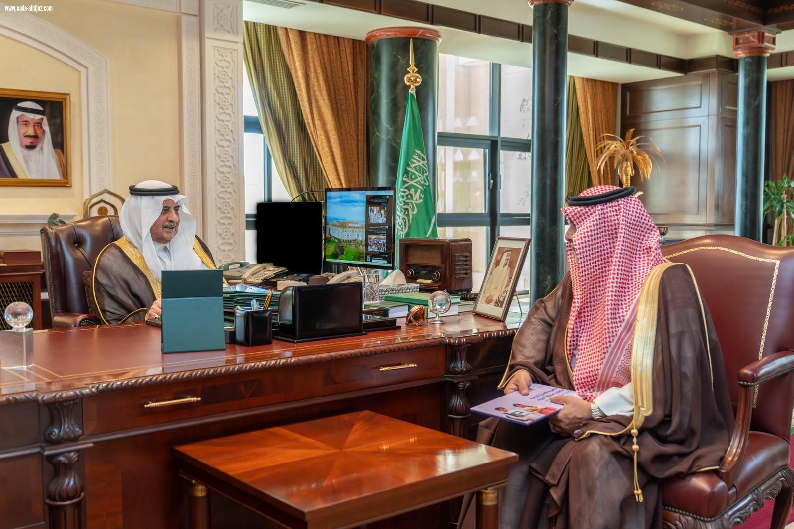 أمير تبوك يطلع على تقرير استعدادات تعليم المنطقة لانطلاقة العام الدراسي الجديد 