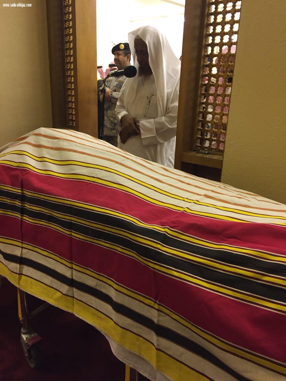 الشمراني والمطيري ينقلان تعازي القيادة ووزير الداخلية لشهيد الوطن (يحيى معافا)