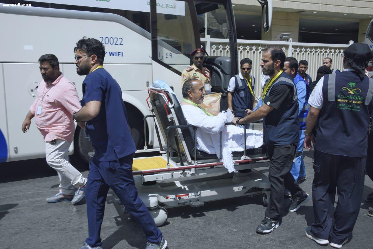 الصحة تصعد 420 حاجا لمشعر عرفات شملت المرضى في مكة المكرمة والمدينة المنورة