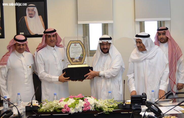 جامعة طيبة ومستشفى الحرس الوطني بالمدينة يبحثان تطوير الشراكة