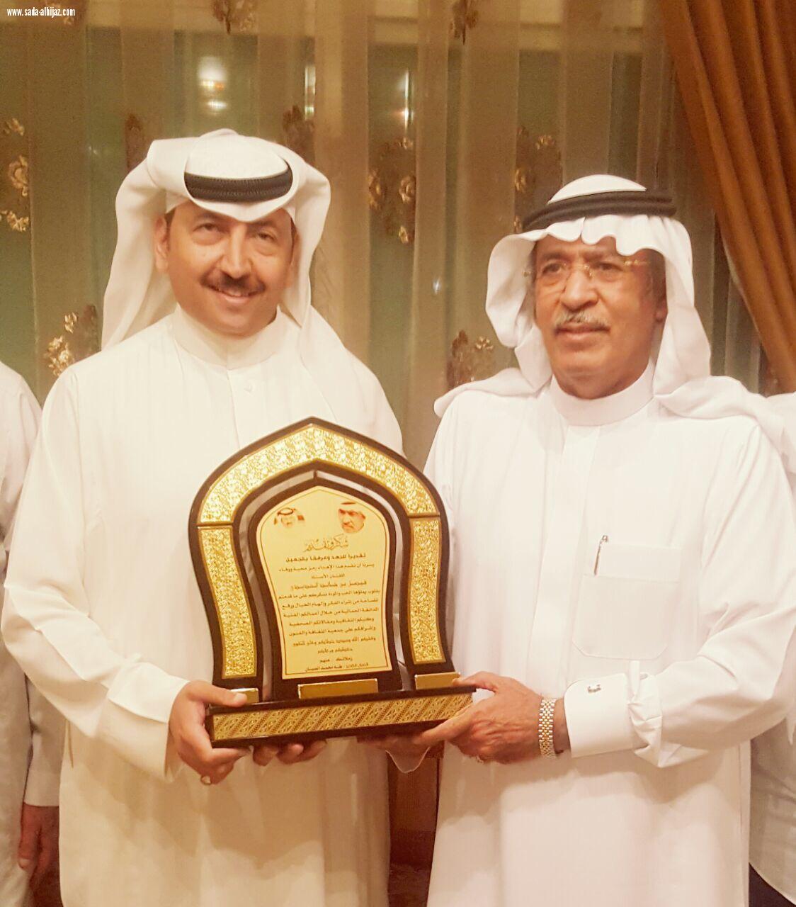 التشكيليون يحتفون بالخديدي بمبادرة الصبان. 