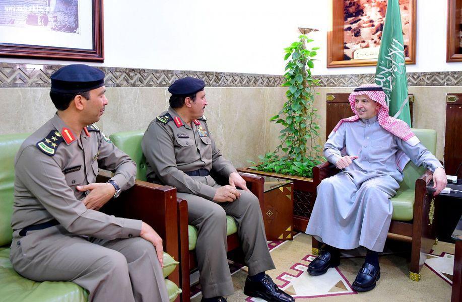 المشرف على مكتب سمو أمير الرياض يستقبل مدير الإدارة العامة للمرور ومدير مرور المنطقة