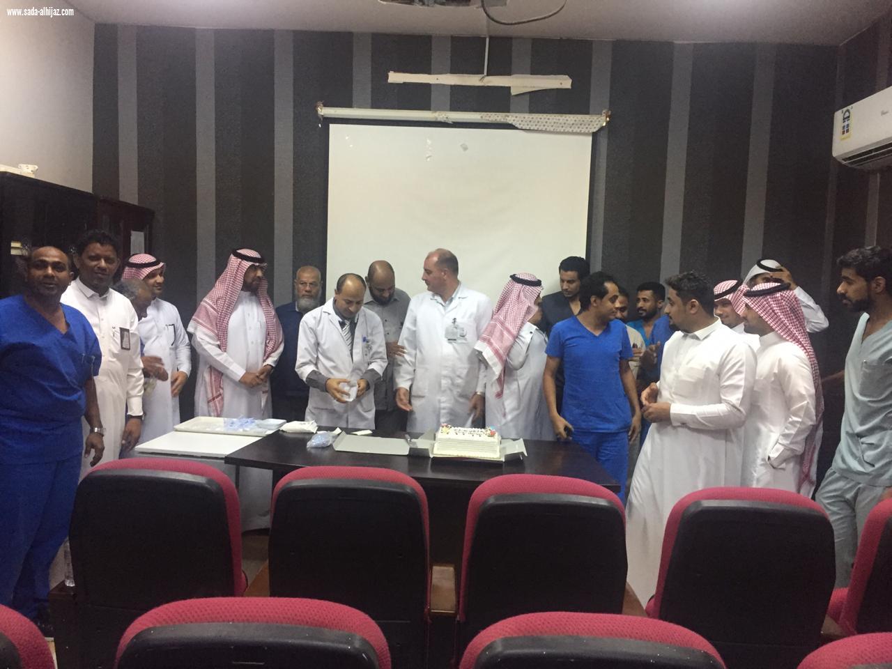 حفل تكريم و توديع الدكتور محمد خطاب بمستشفى الطوال العام