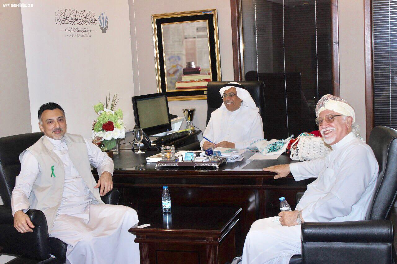 الدكتور خالد ادريس يزور جمعية الأيادي الحرفية بمنطقة مكة المكرمة