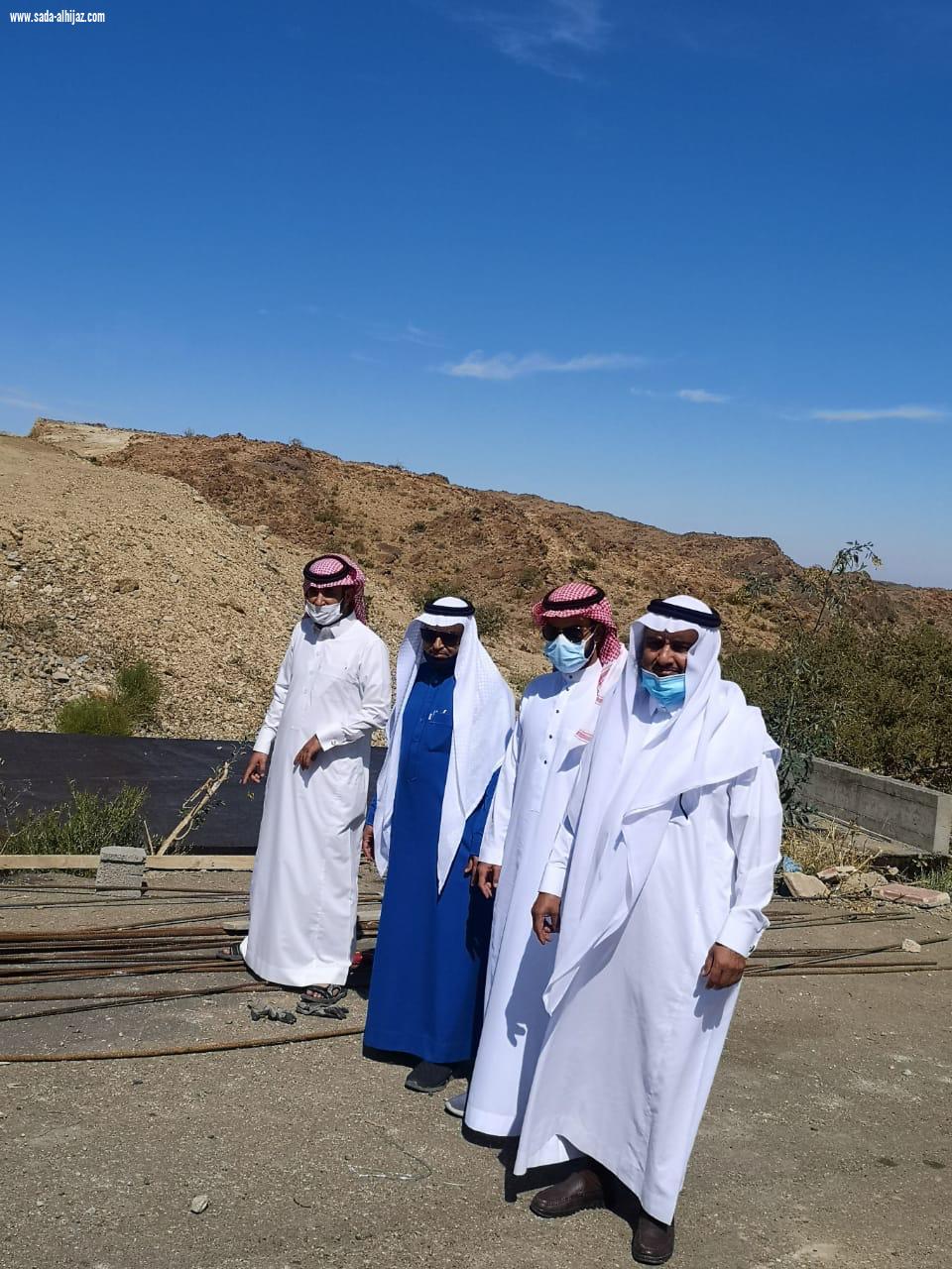 بلدي الباحة يبدي مقترحاته وملاحظاته على مشروعات تنفذها أمانة منطقة الباحة .. 