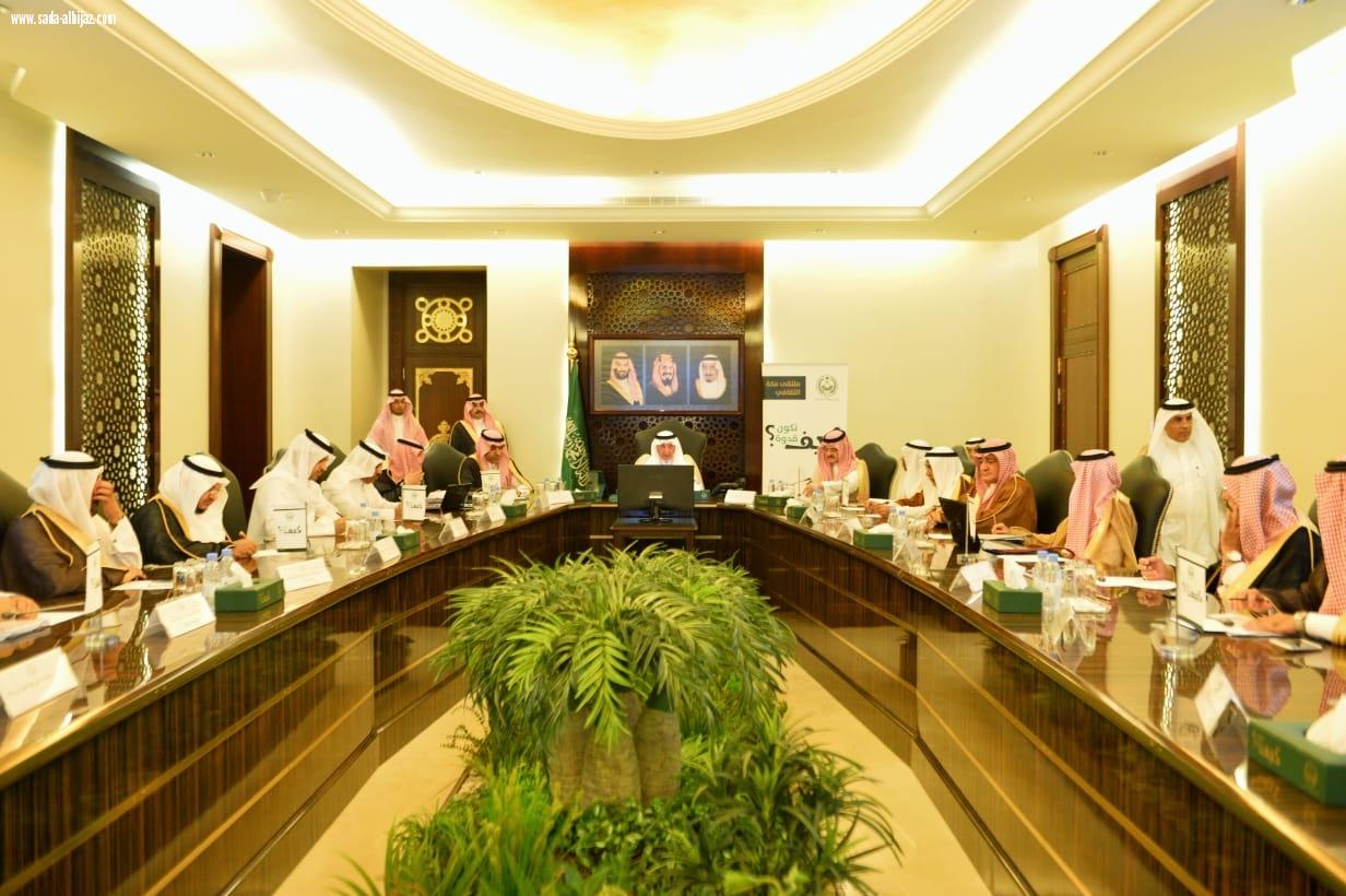 الأمير فيصل يشكل لجنة تنسيقية تضم كافة الجهات الخدمية وتتولي تنفيذ المشاريع بالمنطقة