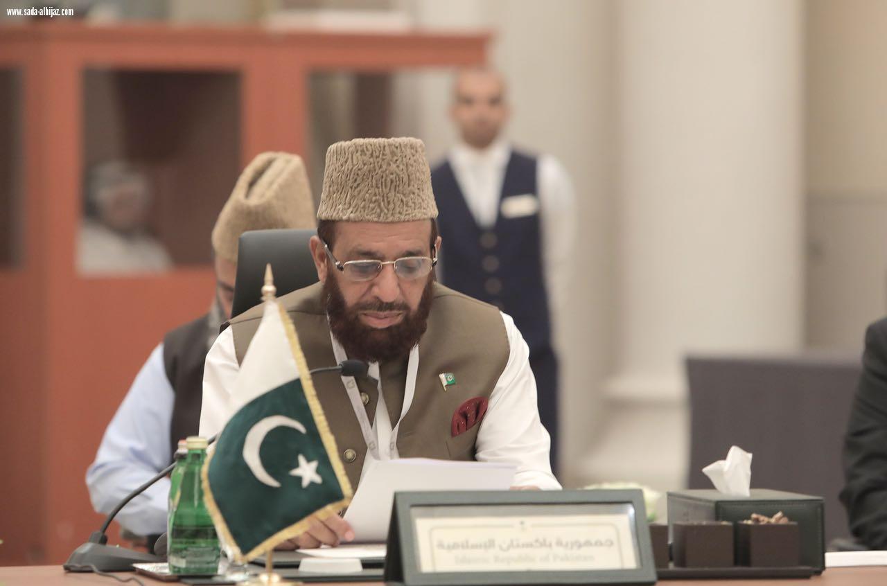 خلال افتتاحه أعمال الدورة الحادية عشرة للمجلس التنفيذي لمؤتمر وزراء الأوقاف والشؤون الإسلامية وزير الشؤون الإسلامية   الدعوة الإسلامية تمر بتحديات كبيرة أولها تحدي نشر الدعوة من قبل من يجهل الشريعة الإسلامية