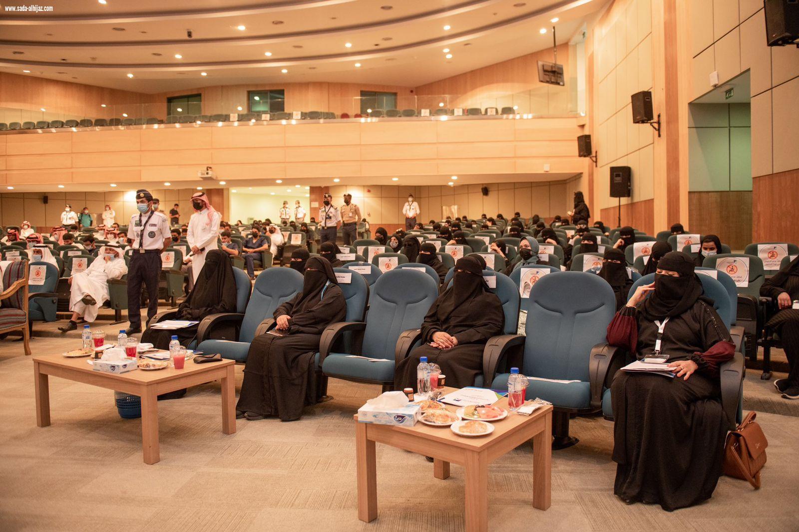 شهد لقاء أبوي بمعالي رئيس الجامعة :  جامعة الباحة تقيم لقاءً تعريفياً للطلبة المستجدين للعام الجامعي الحالي
