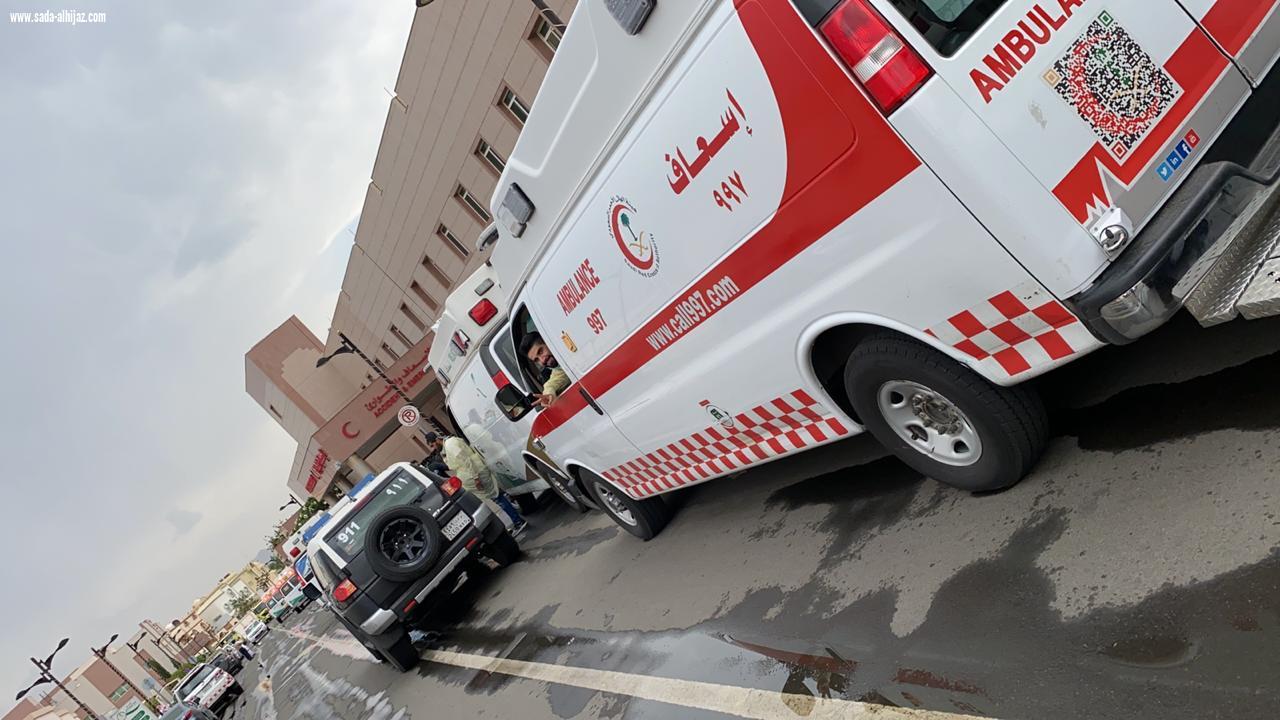 ١٥ فرقة اسعافية استعدت بها هيئة الهلال الأحمر السعودي بالطائف في المشاركة لإخلاء الحالات من مجمع الملك فيصل