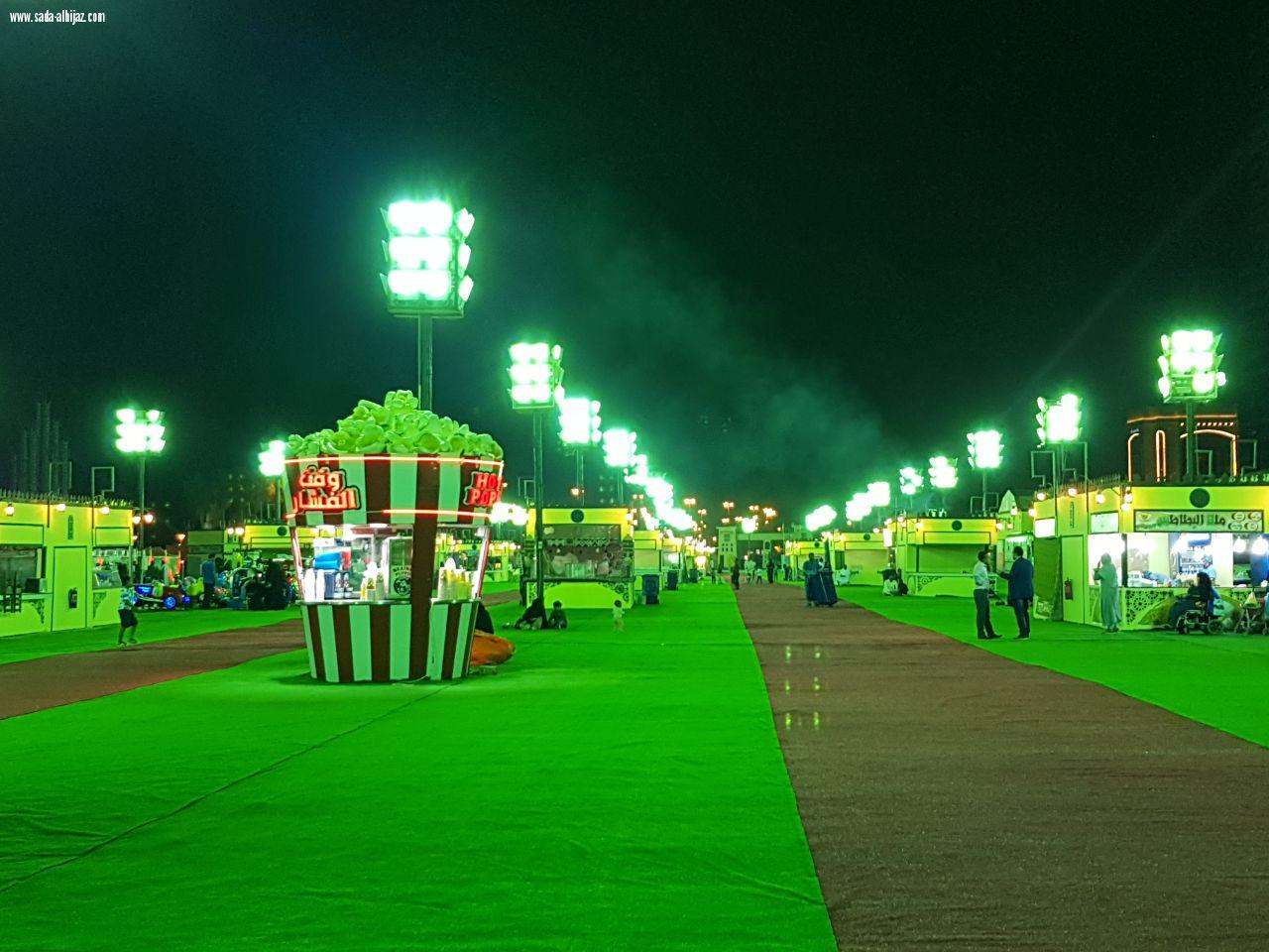 ارض المعرفة والترفيه يفتح أبوابه على كورنيش جدة في اول ايامه