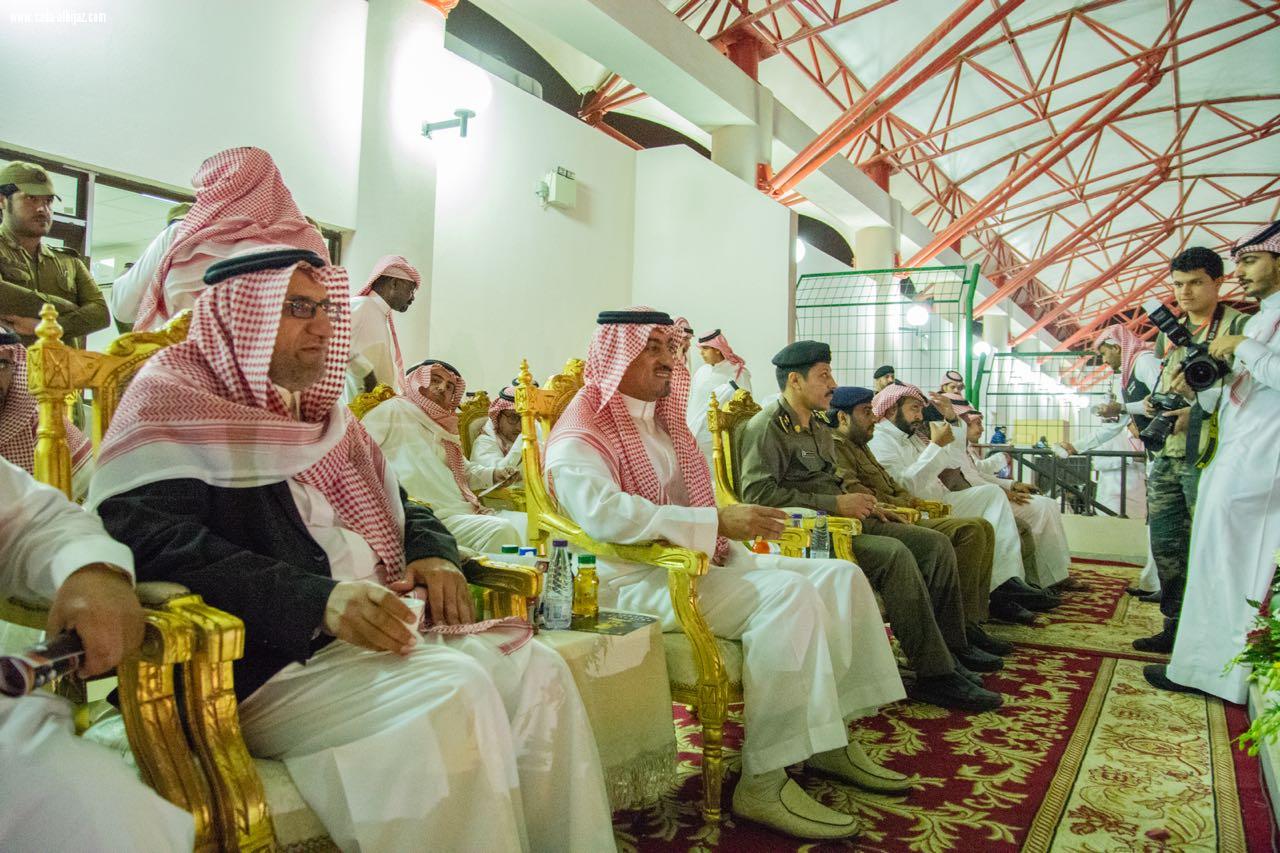 محافظ خميس مشيط يطلق بطولة كأس المحافظة لكرة القدم بمباراة لفريقي الأحمدي والصاروخ