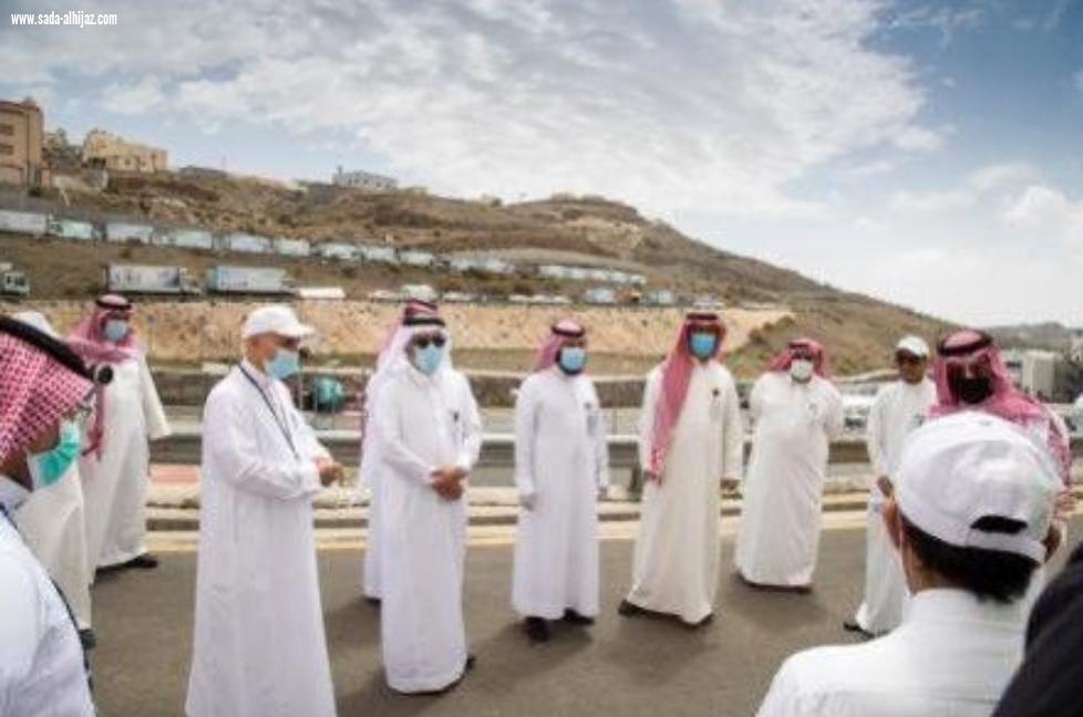 أمير عسير يطلع على إسكان نموذجي للعمالة في أبها.. ويوجه بتطبيقه في كافة الإسكانات بالمنطقة