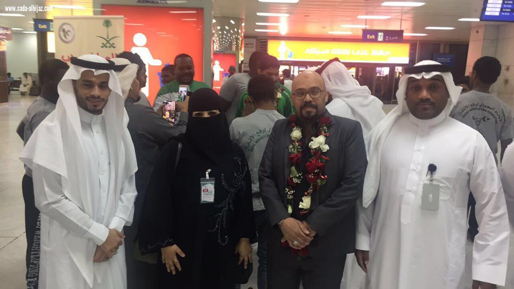 الاتحاد السعودي لرفع الأثقال يلمع ذهباً