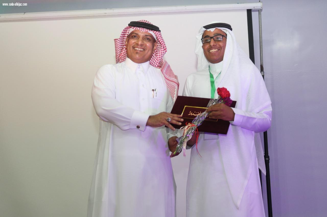 تكريم آل خيرات والمدخلي والقاضي  انطلاق فعاليات الثقافة ألوان بأدبي جازان