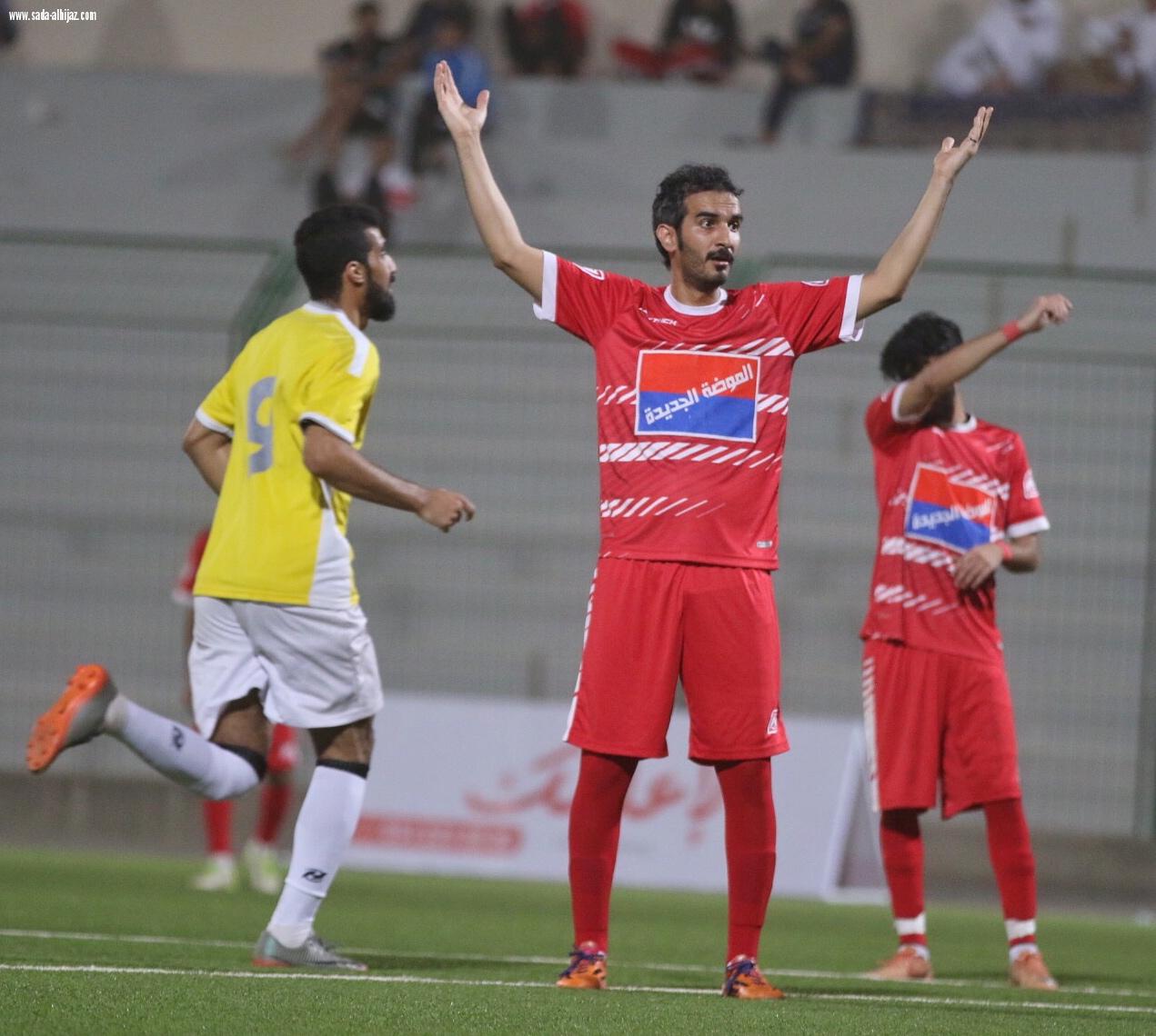 اختتام دور ال 16 من بطولة خميس مشيط بفوز فريقي المشاهير وغرناطة