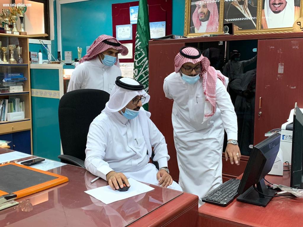 أشاد بالتحسن المتواصل الذي يطرأ بشكل يومي على أعمال المنصة  