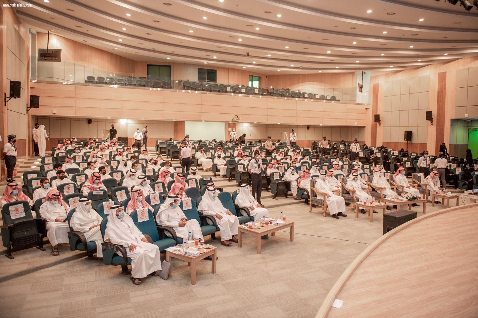 شهد لقاء أبوي بمعالي رئيس الجامعة :  جامعة الباحة تقيم لقاءً تعريفياً للطلبة المستجدين للعام الجامعي الحالي