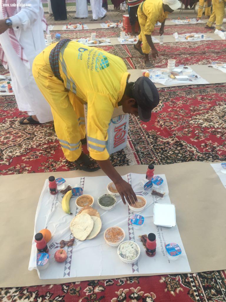 مأدبة إفطار جماعي علي شرف محافظ صبيا
