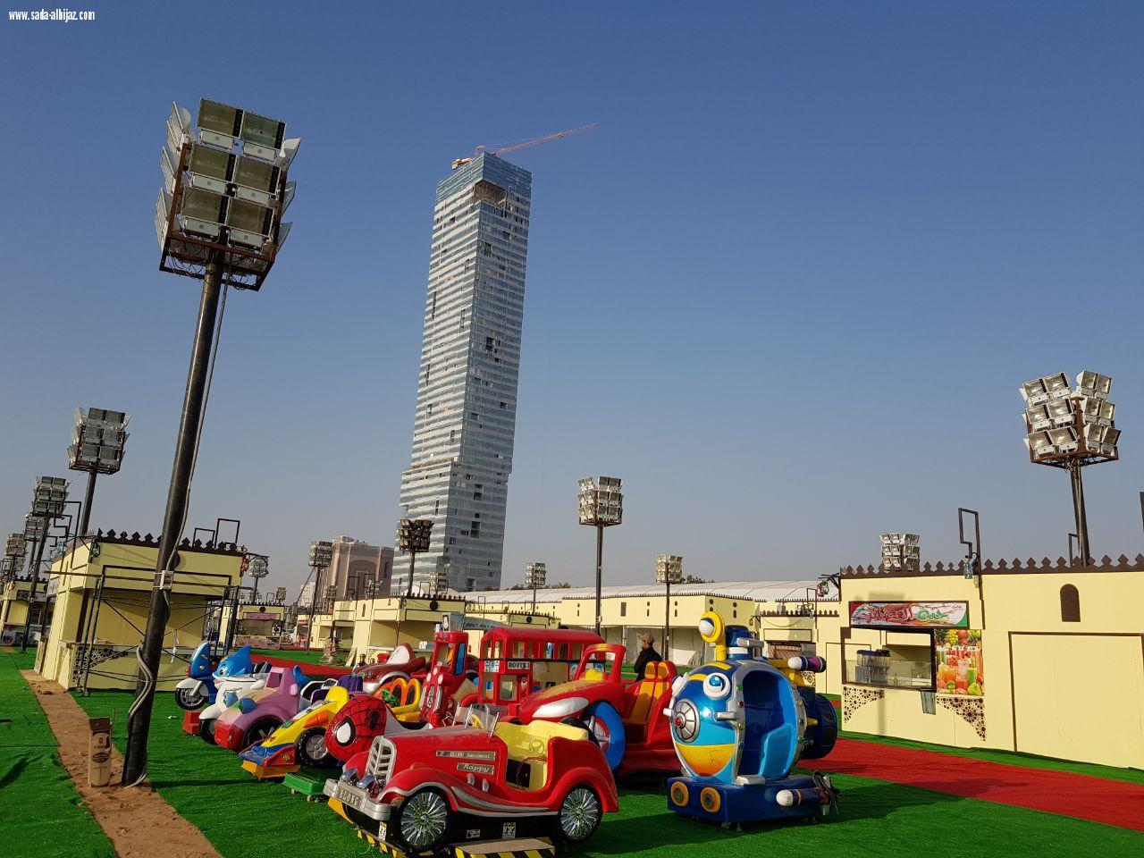 ارض المعرفة والترفيه يفتح أبوابه على كورنيش جدة في اول ايامه