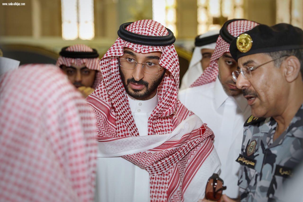 نائب امير مكة يوجه برفع مستوى التنسيق بين الجهات العاملة في المسجد الحرام بما يضمن تسهيل حركة الحشود