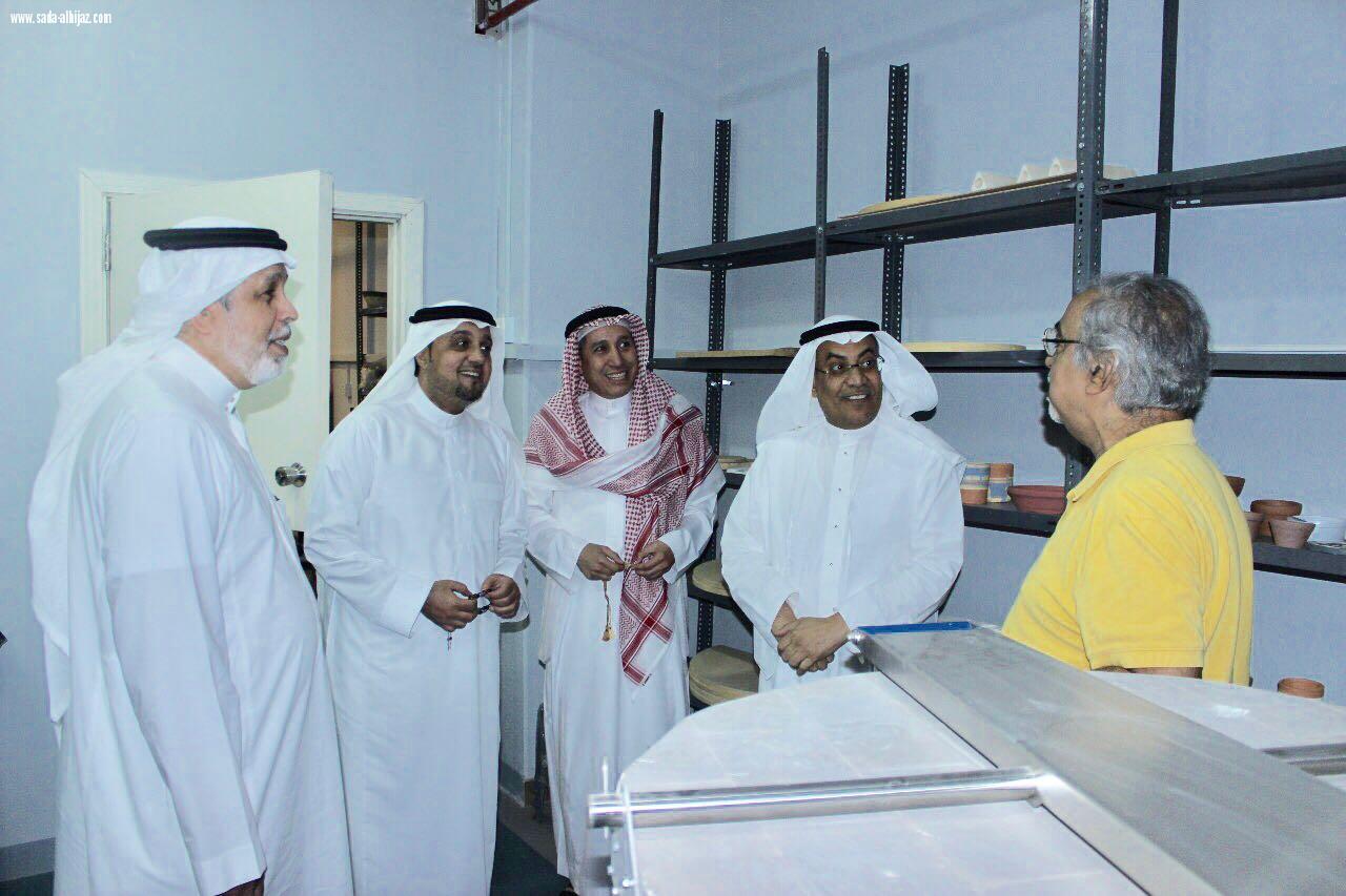 فواز باشراحيل يزور جمعية حرفية بمنطقة مكة المكرمة