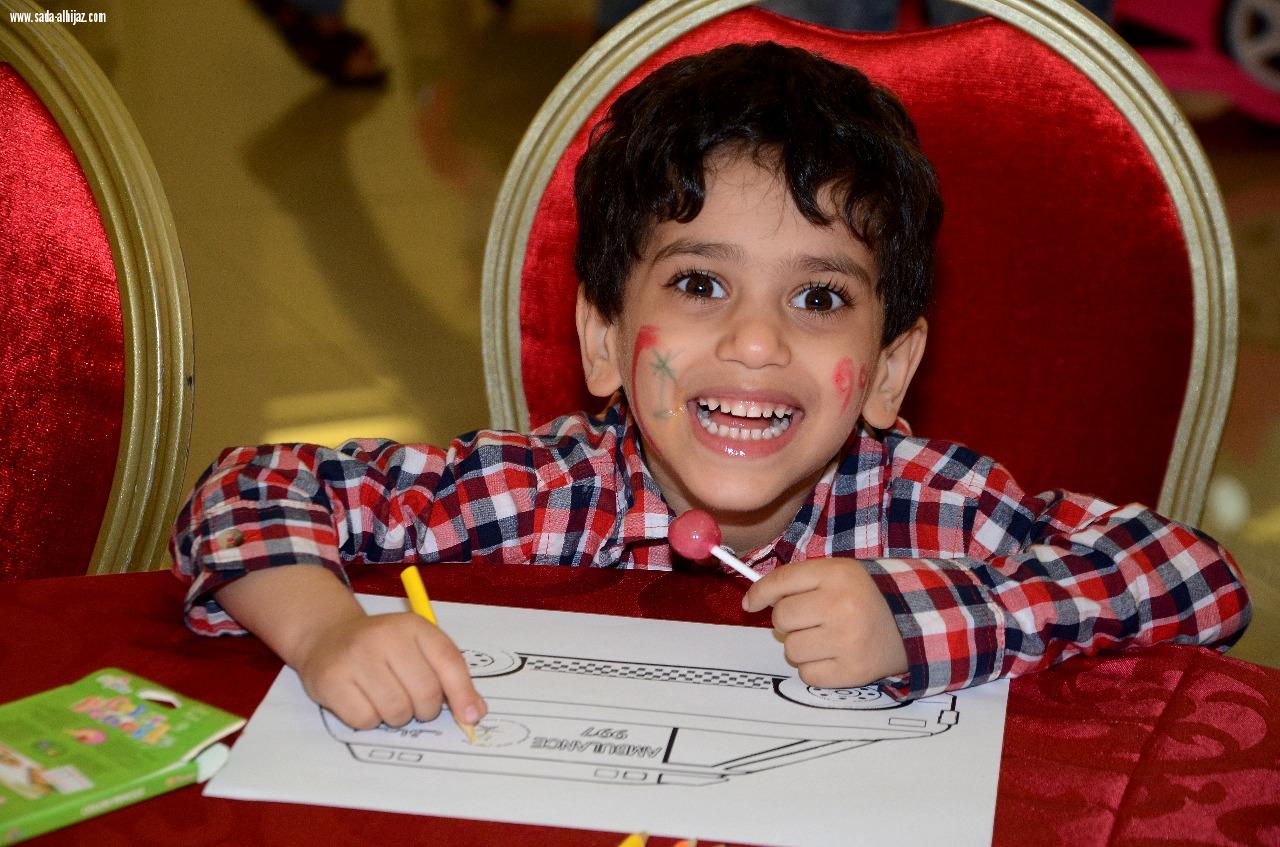 هلال مكة يحتفي باليوم العالمي  للهلال الاحمر تحت شعار ابتسم للجميع أينما  كانوا