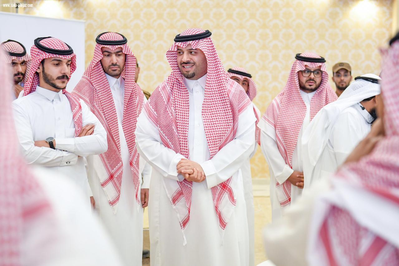 أمير الحدود الشمالية يدشن مجلس شباب المنطقة ويدعوهم للنهوض بمسؤولياتهم لتحقيق أهداف رؤية المملكة 2030