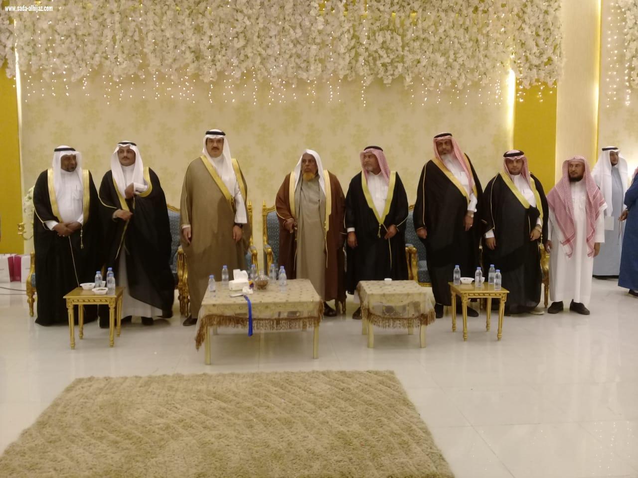 بحضور محافظ الطوال لجنة التنمية تكرم الفائزين بجائزة التميز في دورتها الثالثة ١٤٤٠هـ