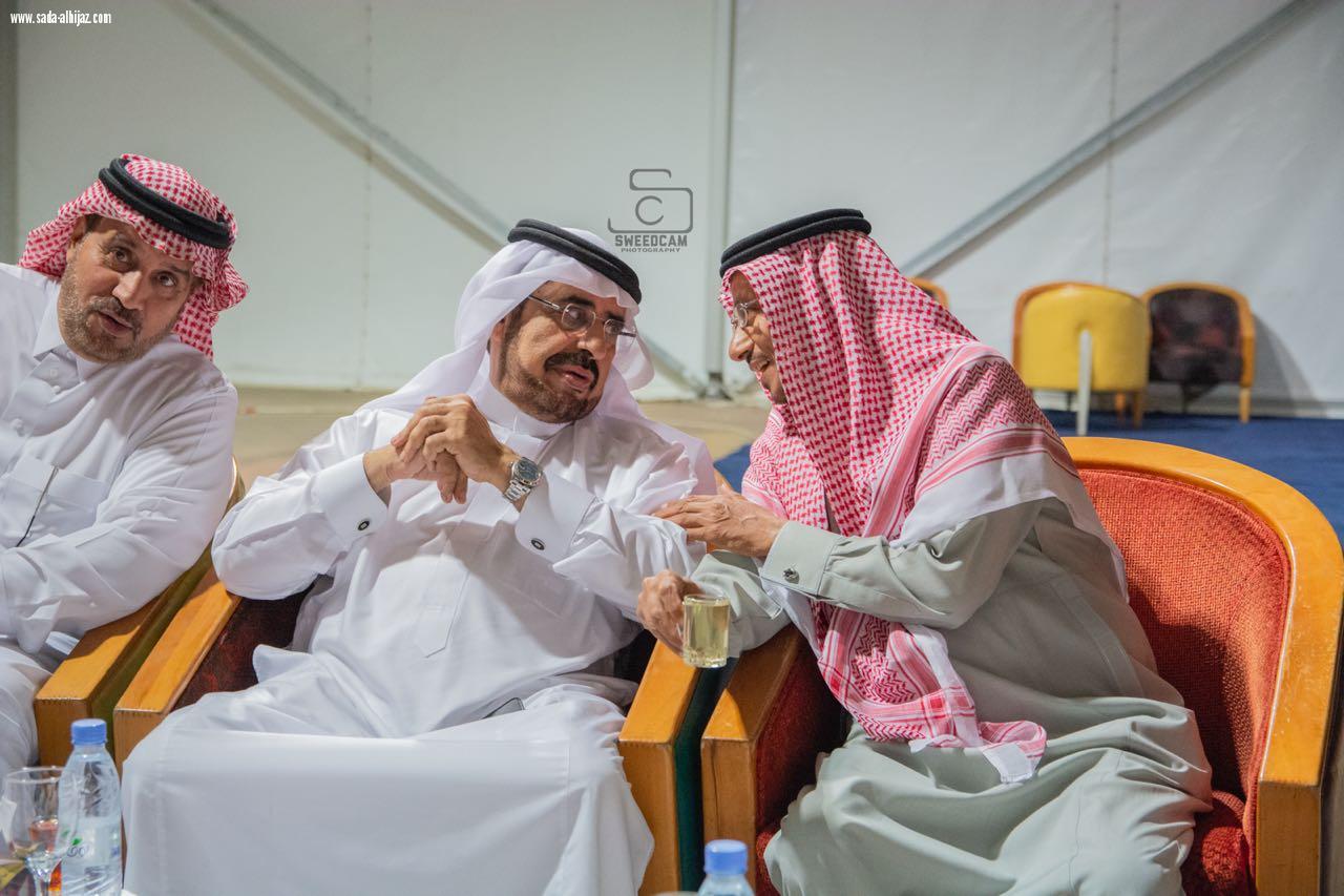 مدير عام سياحة مكة المكرمة وكبار مدراء الخطوط السعودية يقومون بزيارة مهرجان الضوء واللون بخميس مشيط