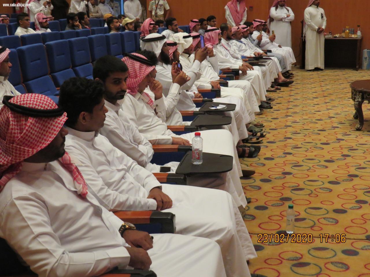 300 شاب وفتاة  يستفيدون من دورتي جمعية التنمية الاجتماعية بحاكمة أبوعريش