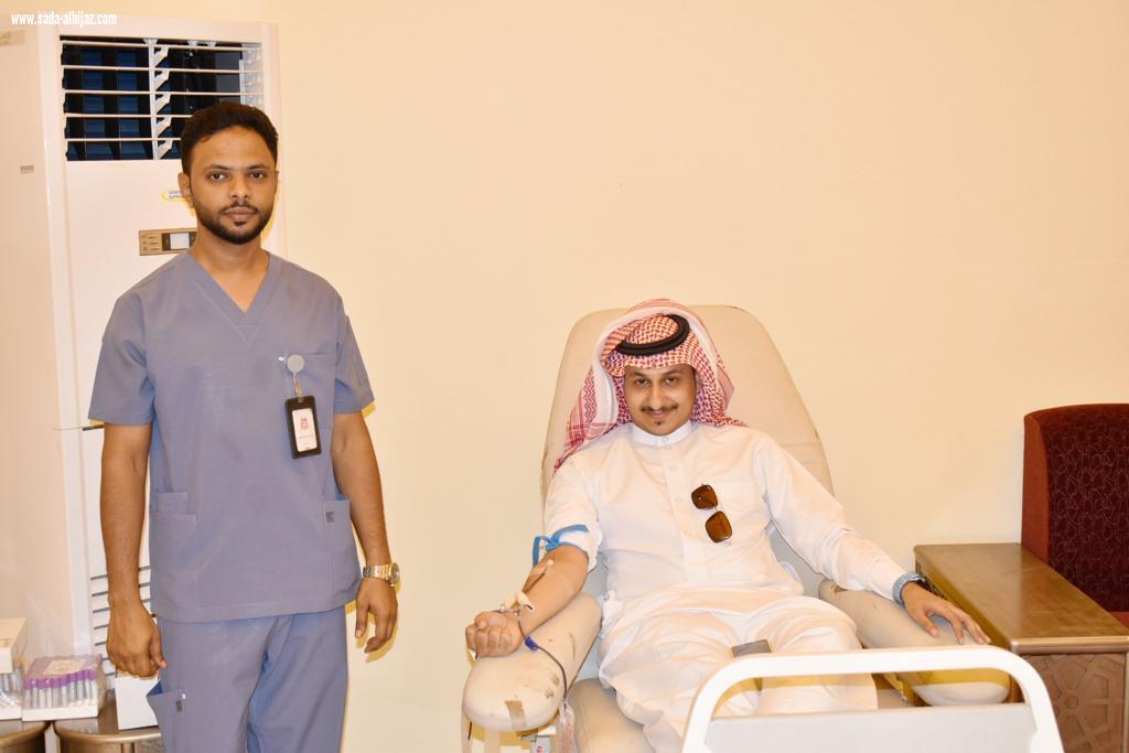 بلدية محافظة الطوال تشارك في حملة التبرع بالدم   دمي لوطني   بمناسبة ذكرى اليوم الوطني الـ89‬