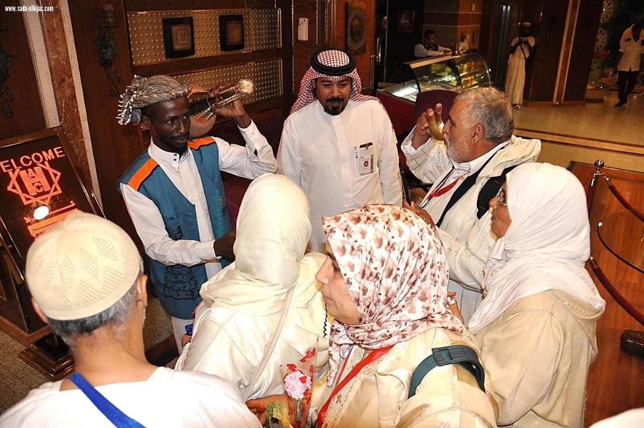 المؤسسة الأهلية للأدلاء تستقبل طلائع حجاج مملكة المغرب 