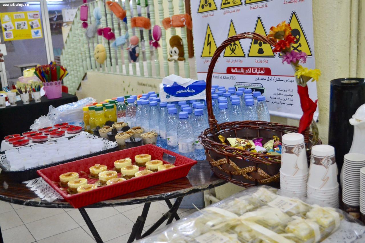 فريق أثار التطوعي يشارك  بفعالية نجاحكم نجاحنا في جدة.